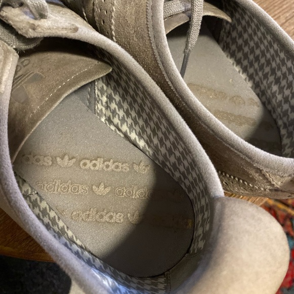 Adidas Adisprint Luxe Silver sz8.5 - Picture 5 of 7